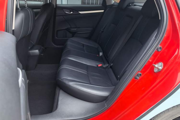 Used Honda Civic 2016 220TURBO CVT Prestige Edition
