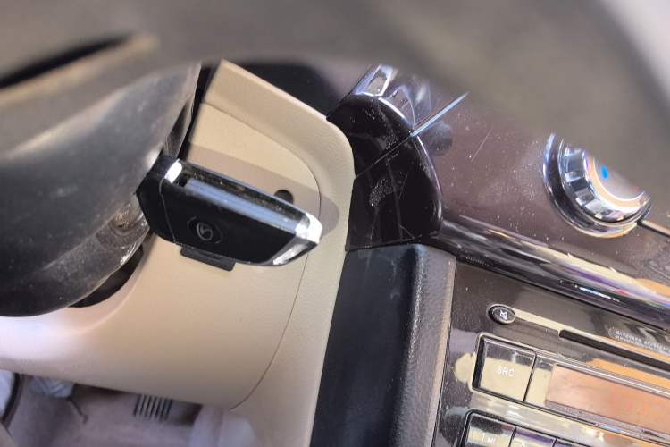 Used Soueast V3 Lingyue 2014 1.5L Manual Entry-Level Version Vehicle Key