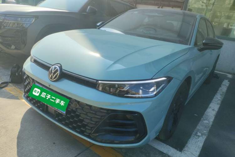 Used Volkswagen Passat 2026 Model, Pro 380TSI Xingkong Longzun Edition