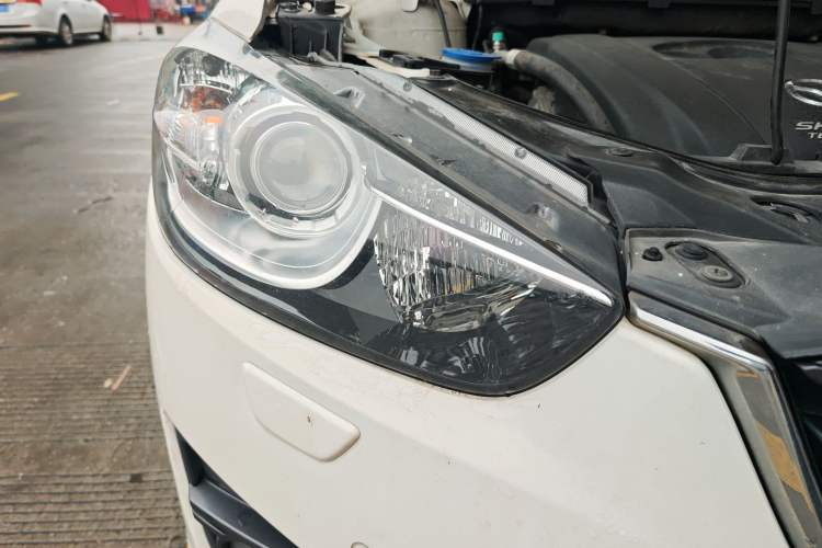 Used Mazda CX-5 2015 2.0L Automatic 4x4 Luxury Edition
