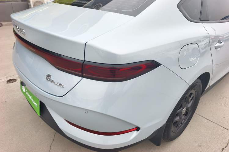 Used BYD Qin PLUS 2025 DM-i Smart Drive 55KM Leading Model