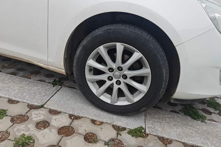 Used Buick GT 2014 XT 1.6L Automatic Fashion Edition
