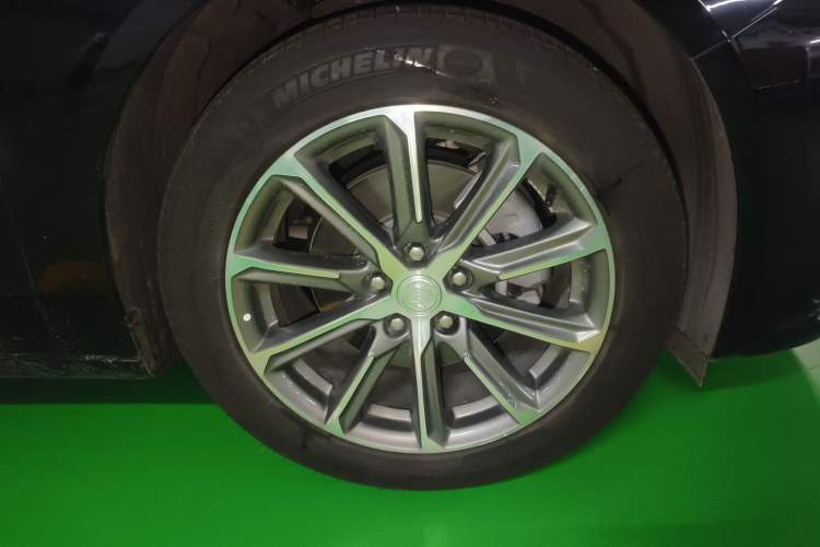 Used Buick LaCrosse 2021 652T Luxury Model Exterior 1