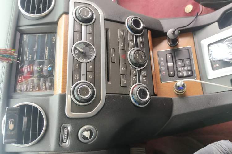 Used Land Rover Discovery 2015 3.0 SDV6 HSE Diesel Version