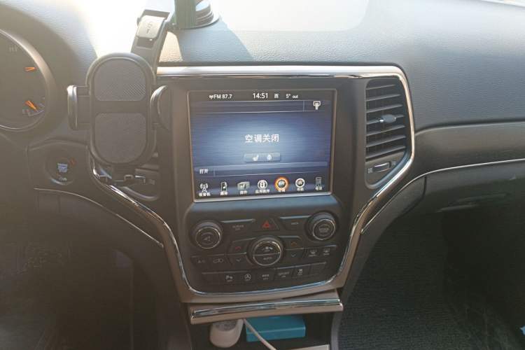 Used Jeep Grand Cherokee 2017 3.0L Comfort Navigation Edition