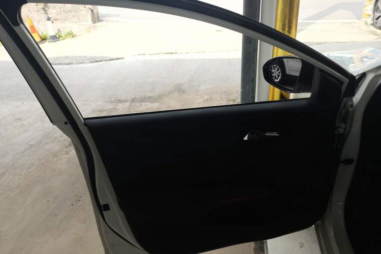 Used Chevrolet Monza 2019 RS 330T Automatic Comfort Edition China VI Standard