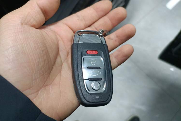 Used Hongqi HS5 2022 Revised Version 2.0T Smart Connect Flagship Edition Interior 1