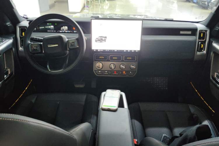 Used iCAR V23 2025 401 Two-Wheel Drive Advanced Edition Center Console