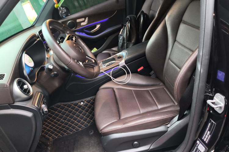 Used Mercedes-Benz GLC 2022 Refreshed GLC 300 L 4MATIC Dynamic Edition Prestige Version Left Front Seat