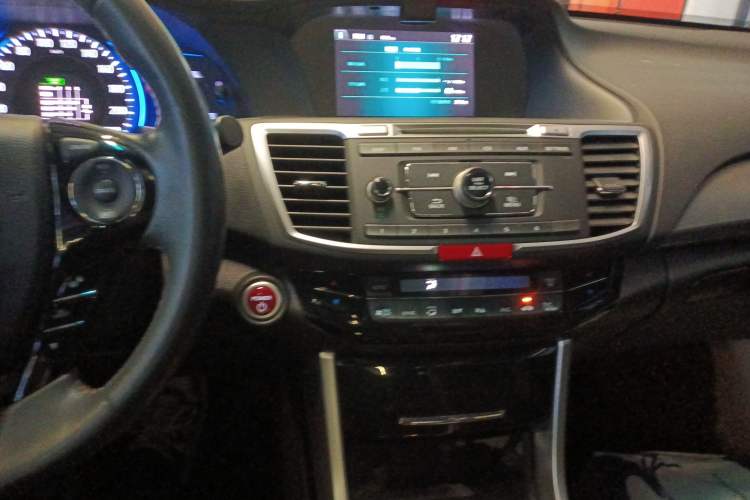 Used Honda Accord 2016 Hybrid 2.0L Sharp Edition