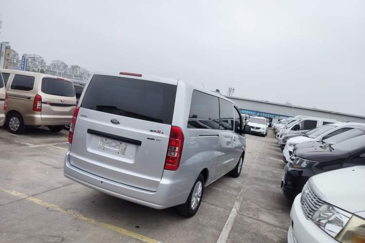 Used JAC Refine M3 2022 PLUS Standard Model 1.5T
