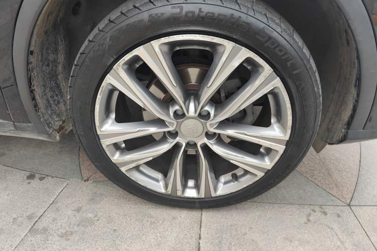 Used BYD Tang 2019 2.0T Automatic SmartConnect Luxury Version 5 Seats China VI Standard
