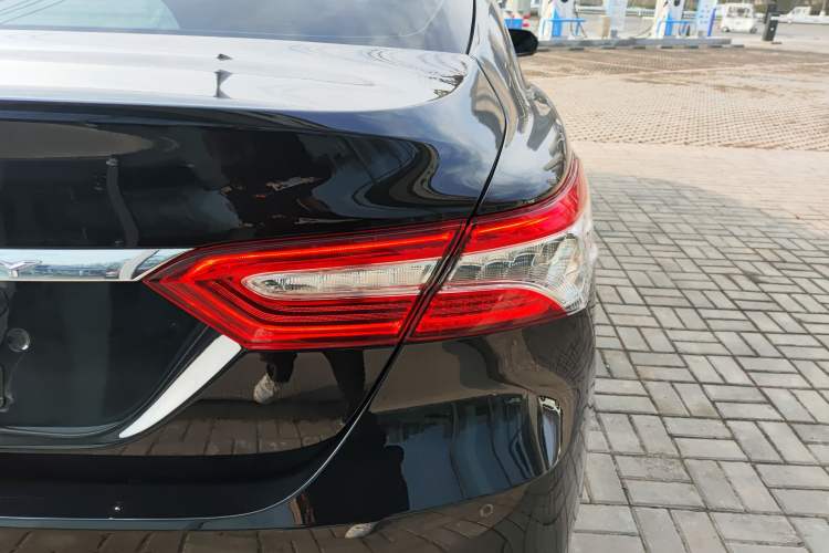 Used Toyota Camry 2023 2.0G Luxury Edition
