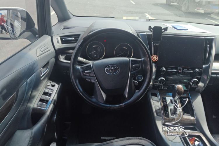 Used Toyota Alphard 2021 Dual-Engine 2.5L Prestige Edition Steering Wheel