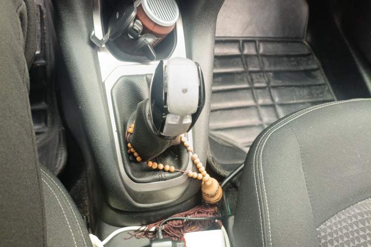 Used Peugeot 301 2014 1.6L Manual Luxury Edition