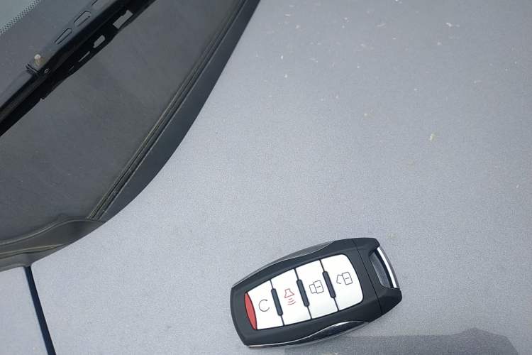 Used Great Wall King Kong Poer 2024 2.0T Automatic 8AT Diesel 4x4 Navigation Edition Flatbed