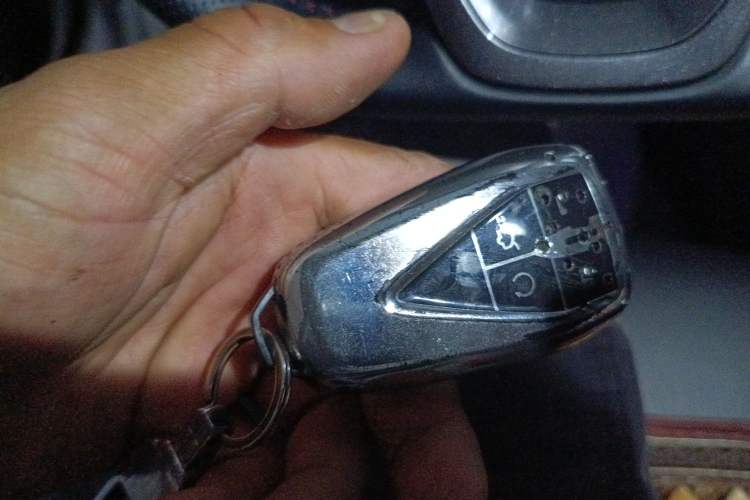 Used CHANGAN OSHAN X5 2021 1.5T DCT Flagship Edition Vehicle Key