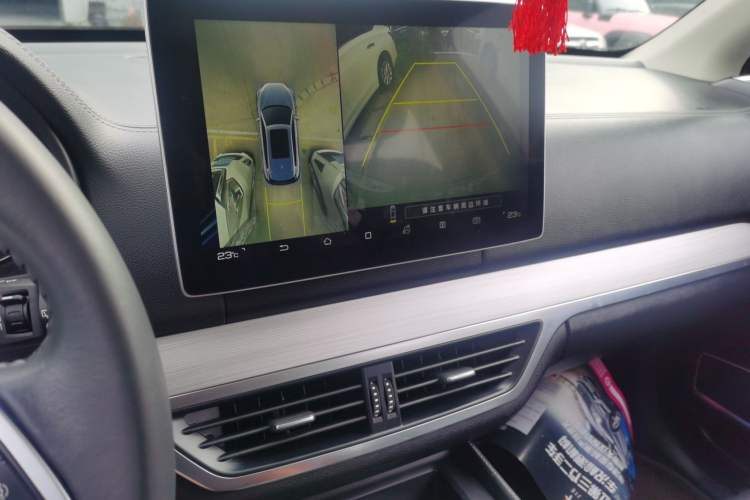 Used BYD Tang 2018 2.0T Automatic Smart Connect Prestige 7-Seater China V Standard