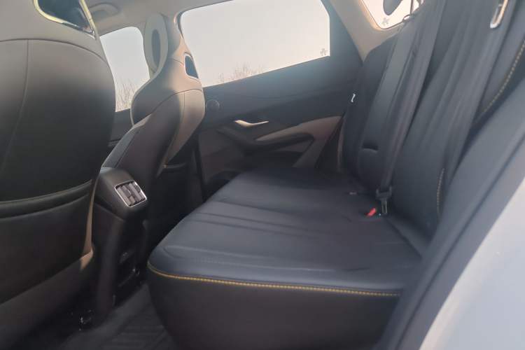 Used BYD Sealion 05 DM-i 2025 DM-i 75KM Prestige Model Left Rear Seat