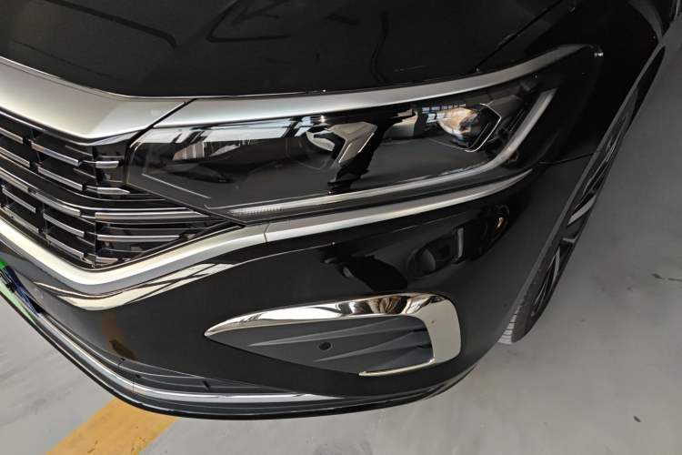 Used Volkswagen Passat 2024 380TSI Dragon Edition