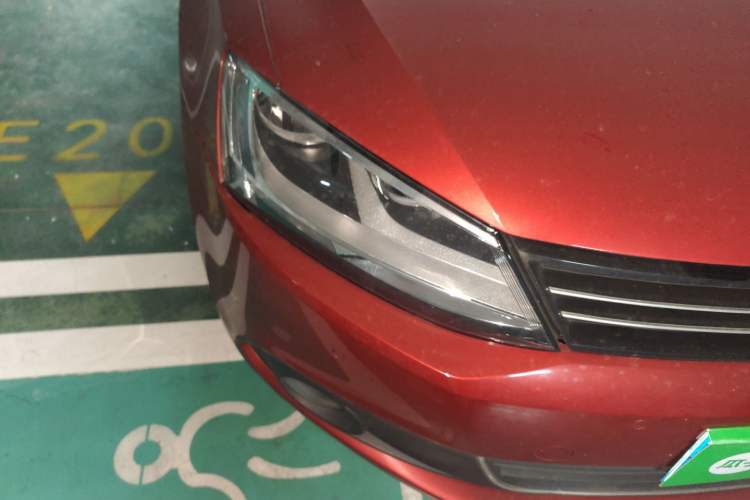 Used Volkswagen Sagitar 2014 Revised Version 1.4TSI Automatic Luxury Edition