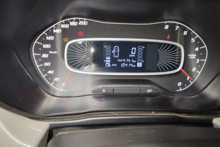 Used Baojun 510 2019 1.5L Manual Jingxiang Model 73kW China VI Emission Standard Odometer Close Up