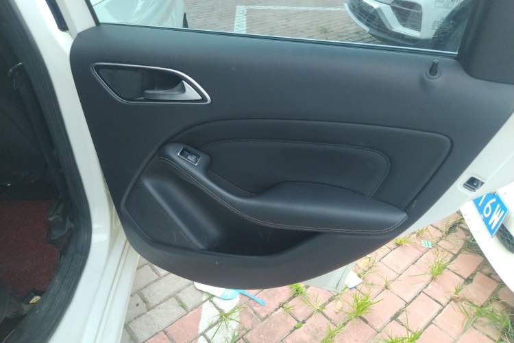 Used Mercedes-Benz B-Class 2017 B 200 Sport Edition
