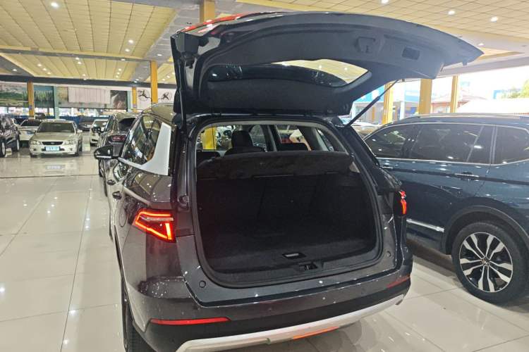 Used BYD Song Pro 2019 1.5T Automatic Luxury Model Trunk