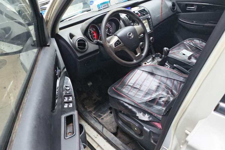 Used HYOSOW S3 2014 1.5L Comfort Version China IV Emission Standard
