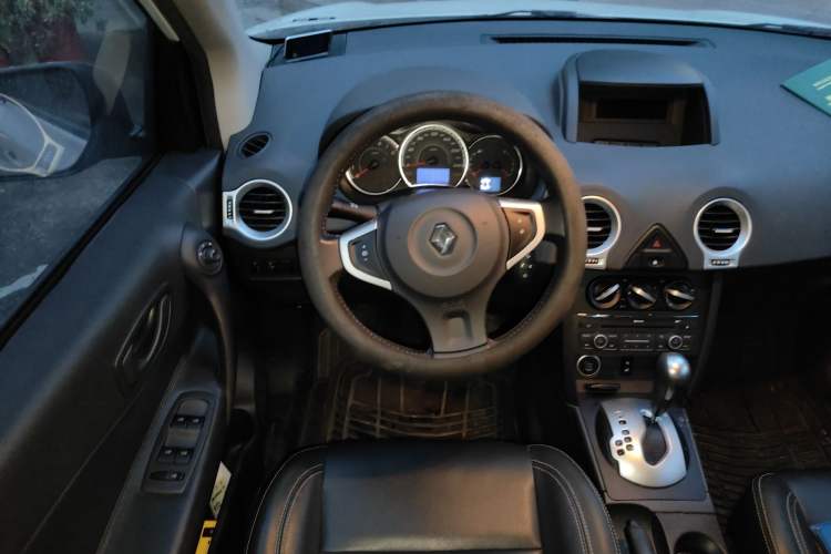 Used Renault Koleos 2015 2.0L Two-Wheel Drive Standard Edition