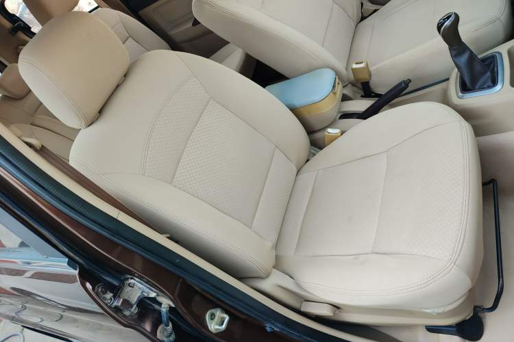 Used BAIC Weiwang M30 2015 1.5L Basic Version DAM15
