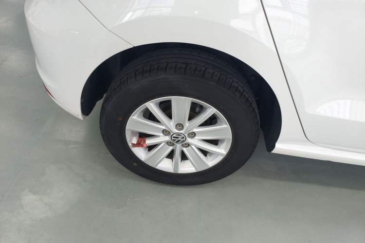 Used Volkswagen Polo 2018 1.5L Automatic Advanced Driving Model Right Rear Wheel Hub