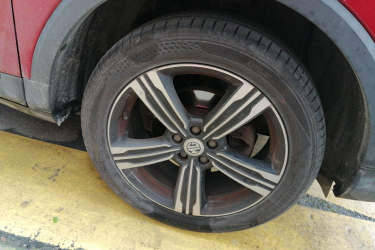 Used MG ZS 2017 1.5L Manual Deluxe Internet Edition Right Front Wheel Hub