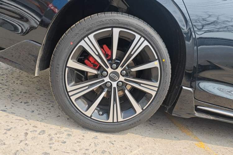 Used Geely Auto Preface 2026 Model Oriental Yao 1.5TD Kunlun Edition