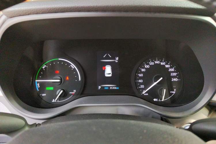 Used Toyota Granvia 2023 2.5L Hybrid Prestige VIP Edition
