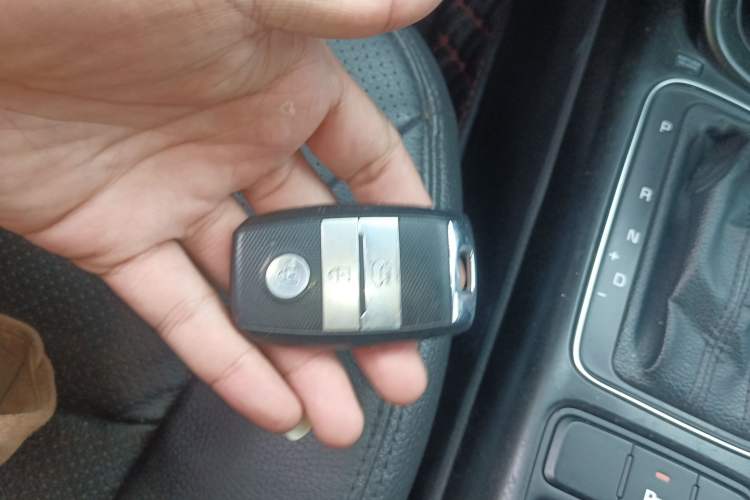 Used Kia Sorento 2013 2.2T 7-seat Diesel Luxury Edition
