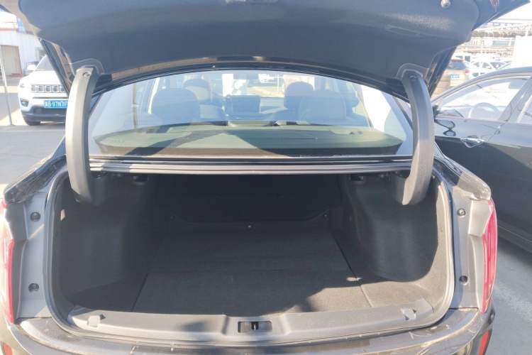 Used Hongqi E-QM5 2024 610 km PLUS