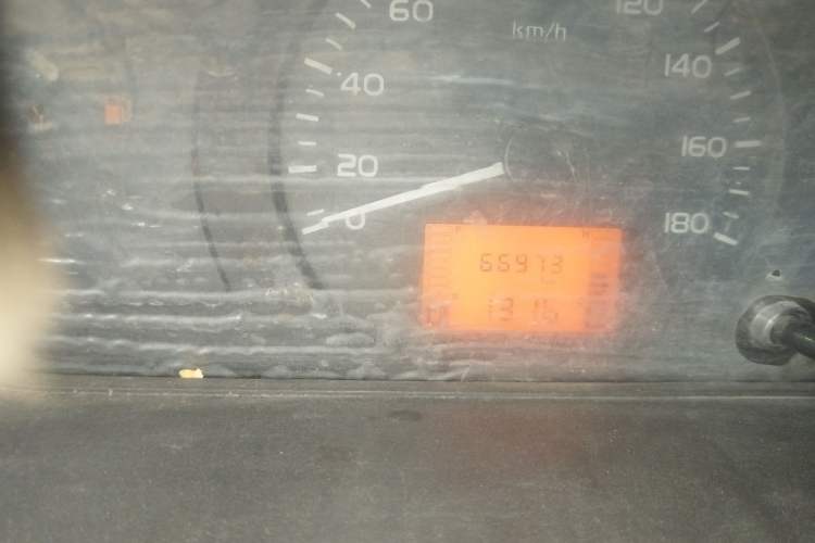 Used Wuling Rongguang Small Truck 2021 1.5L Base Version Double-Cab L3C Odometer Close Up