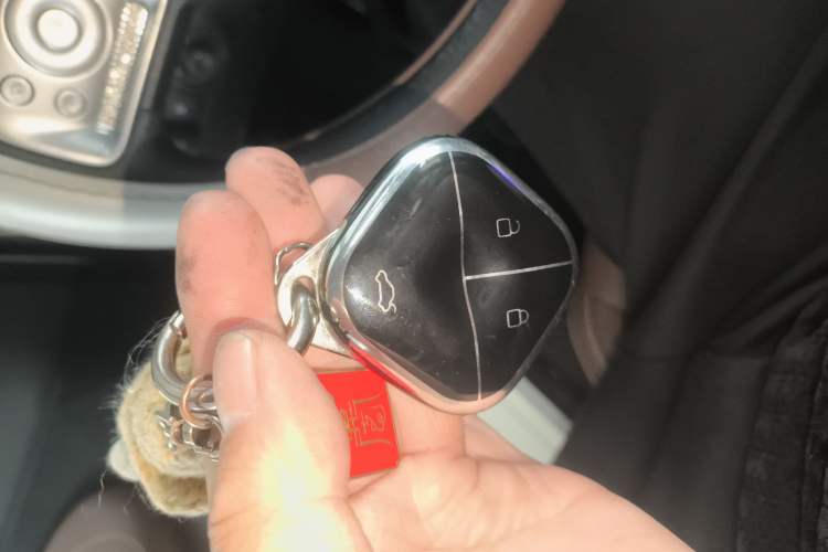 Used Wuling Bingo 2023 333 km Lingxi Connected+ Version
