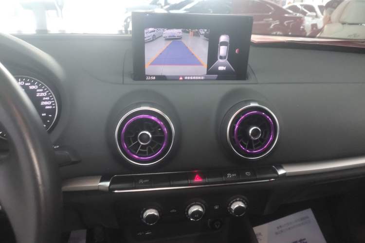 Used Audi A3 2020 Limousine 35 TFSI Ambition China VI Audio And AC Panel