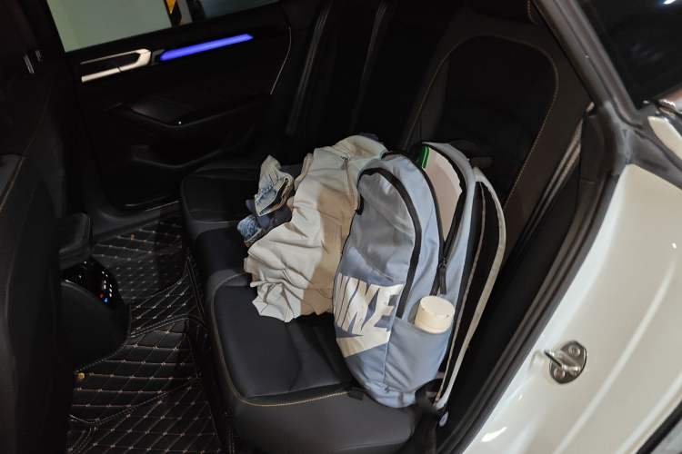 Used Volkswagen FAW-Volkswagen CC 2023 380TSI Striking Edition
