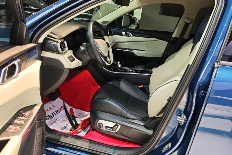 Used Lynk & Co 01 2017 2.0T Two-Wheel Drive Zhaopu Version