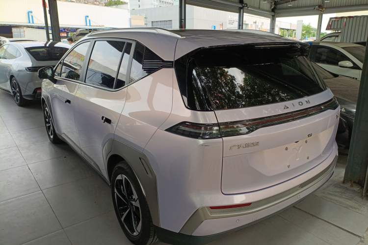 Used AION Y 2022 Plus 70 Smart Edition Rear Left 45 Deg