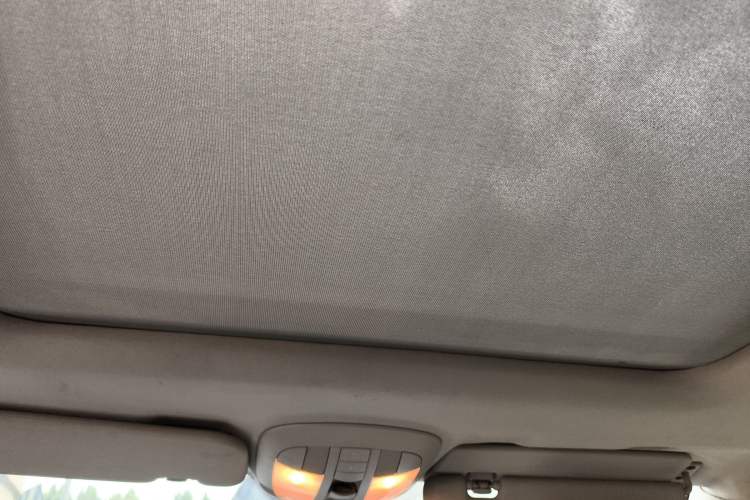 Used Mercedes-Benz R-Class 2010 R 350 L 4MATIC
