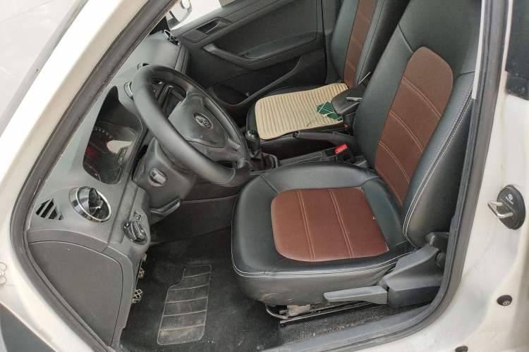 Used Volkswagen Jetta 2017 1.4L Manual Fashion Edition