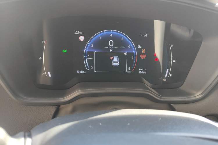 Used Toyota Corolla Cross 2023 2.0L Pioneer Edition
