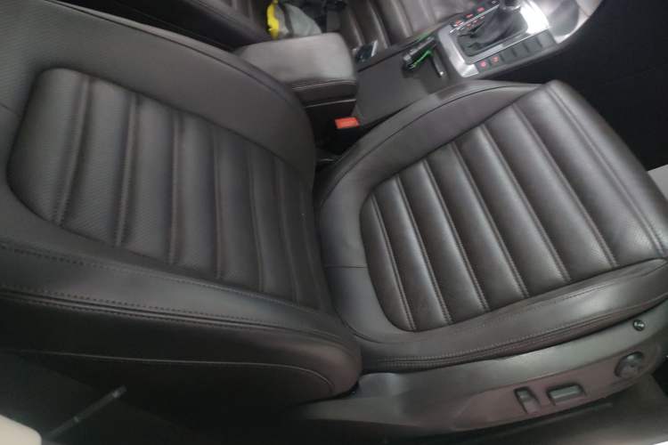 Used Volkswagen FAW-Volkswagen CC 2016 1.8TSI Luxury Model