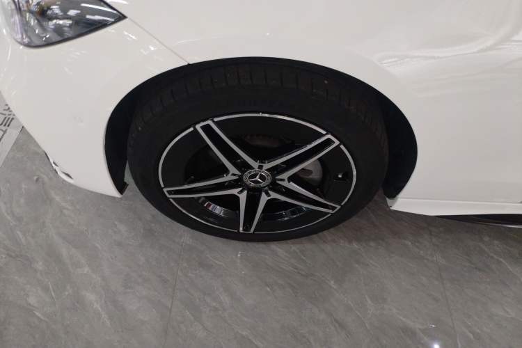 Used Mercedes-Benz C-Class 2023 Restyled C 260 L Night Edition Sports Version Left Front Wheel Hub