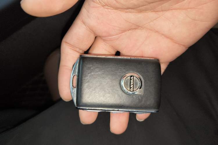 Used Volvo XC60 2021 T5 4x4 Smart Luxury Edition