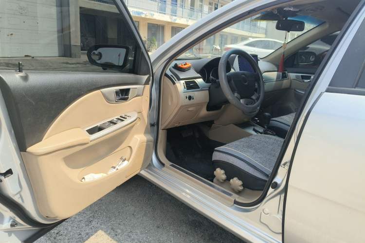 Used Buick Excelle 2011 1.6LX-AT